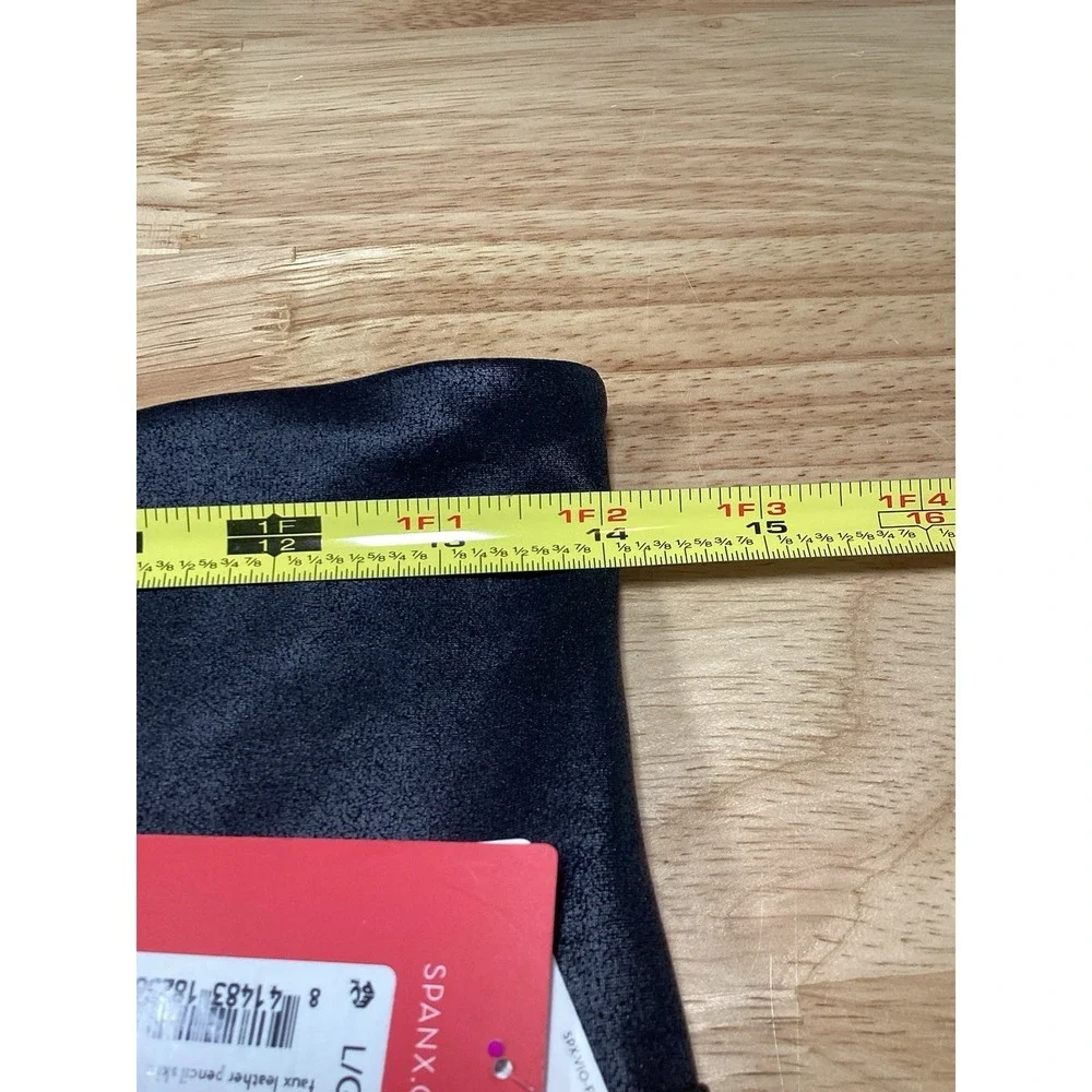 Spanx‎ Pencil Skirt Womens Large Black Faux Leather High Waist Pull On- NWT